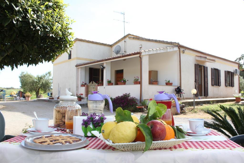 Rita B&B Sea Sun And Nature Santa Maria la Palma Szoba fotó